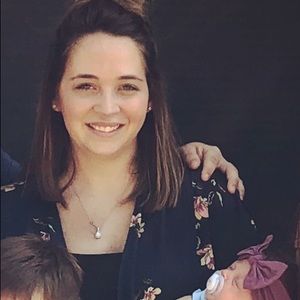 Meet your Posher, Alysia